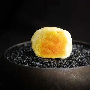 山三石_中秋禮盒_ 玉露小月娘_剖面