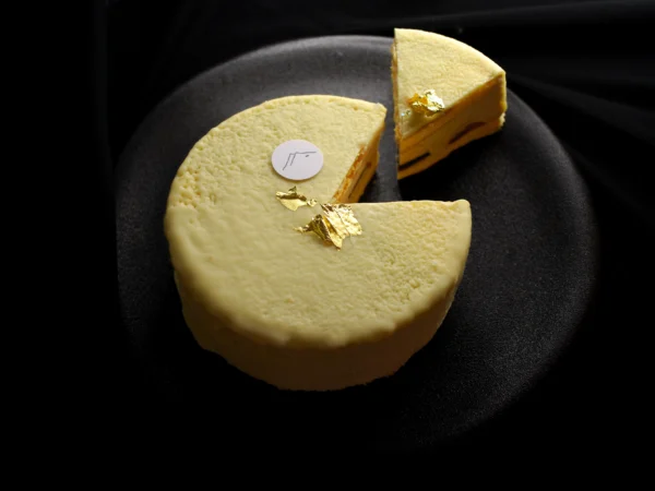 布蕾外交官蛋糕-山三石-brulee-cake-sliced