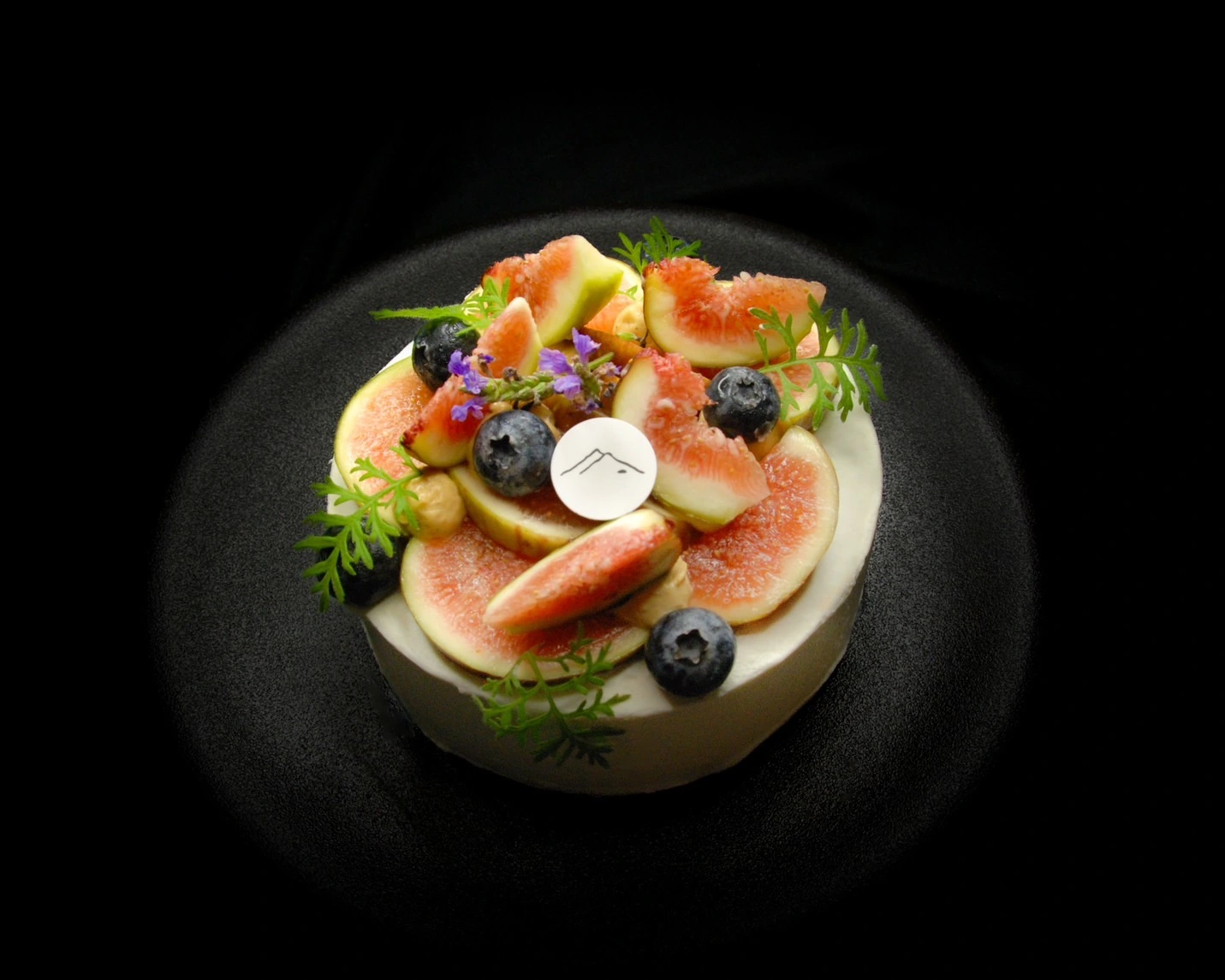 無花果蜜香紅茶外交官奶霜_慶祝蛋糕_山三石