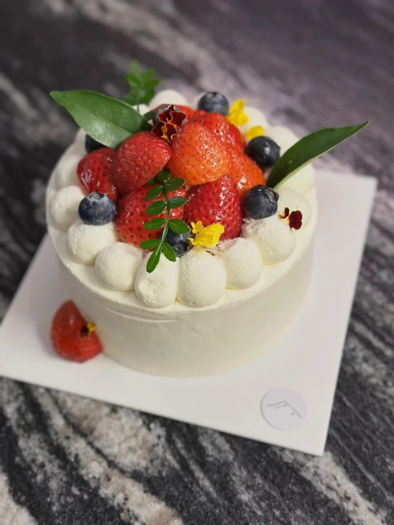 巴黎草莓蛋糕 