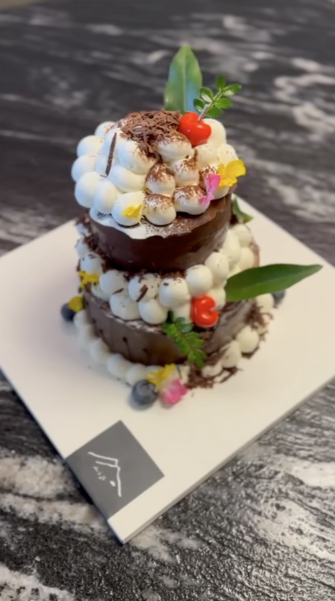 萊茵河黑森林・雙層蛋糕